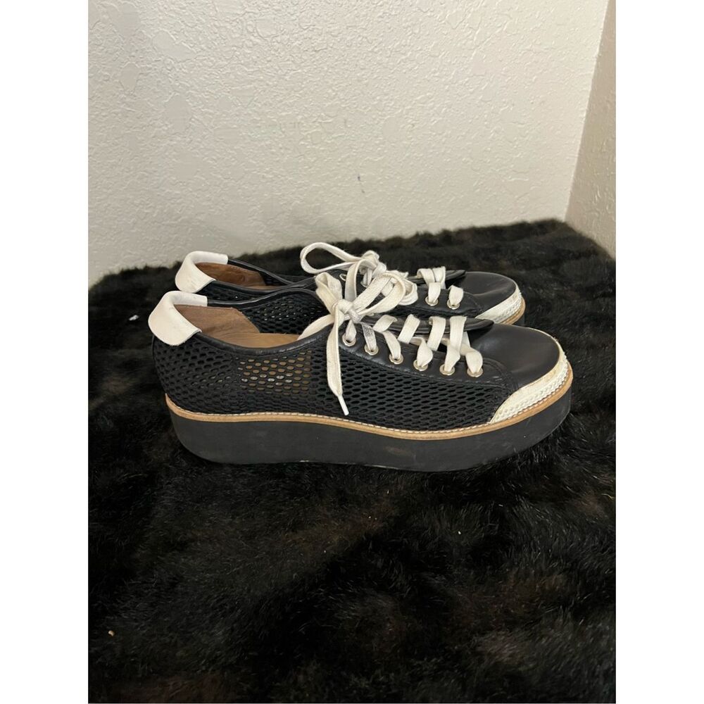 Flamingos platform black sneakers  10.5 41 mesh athletic sporty‎